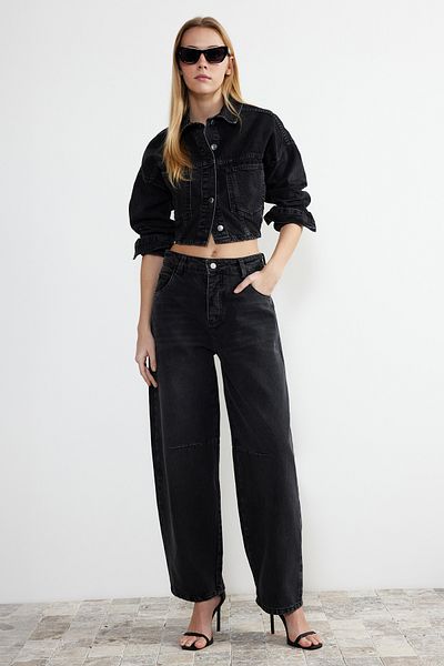 Trendyol Collection Black Stitching Detailed High Waist Barrel Jeans TWOSS24JE00013