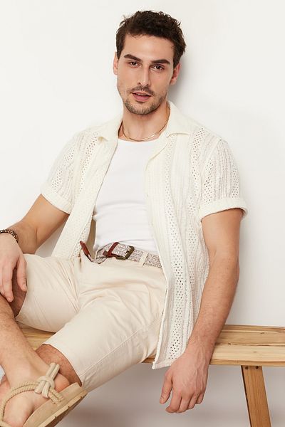Trendyol Collection Apaş Collar Ecru Knitwear Look Shirt - Regular Fit TMNSS24GO00026