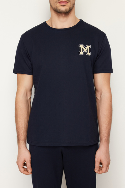 Trendyol Collection Sötétkék, rövid ujjú, nyomott, normál szabású pizsama szett TMNSS24PT00000