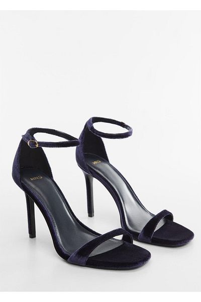 MANGO Woman Sandale din catifea cu toc