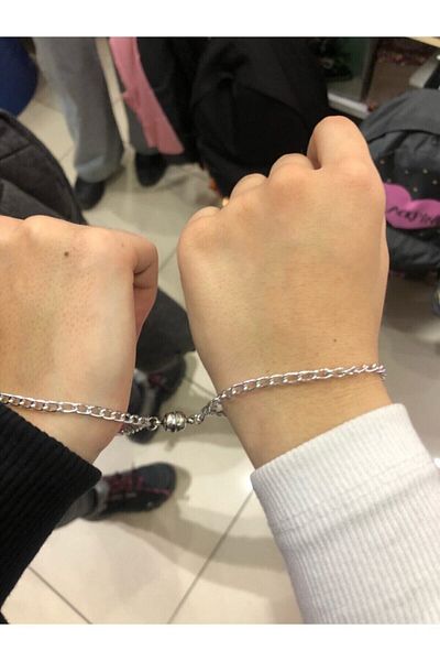 GOSSİP TEAM Antique Stainless Steel Unisex Gift Magnetic Lover Bracelet (1 Pair)