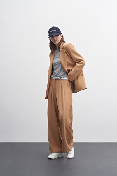 EBU Prive Women's Semi Oversize Blazer Jacket Camel