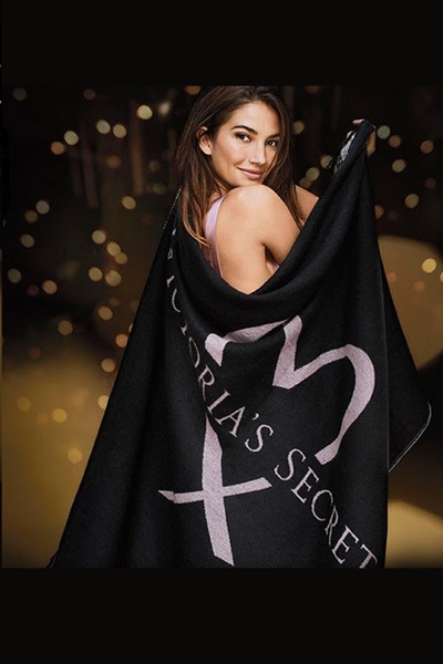 Victoria's Secret VS Love Logolu Kaşmir Dokulu Tek Kişilik Siyah Şal Battaniye
