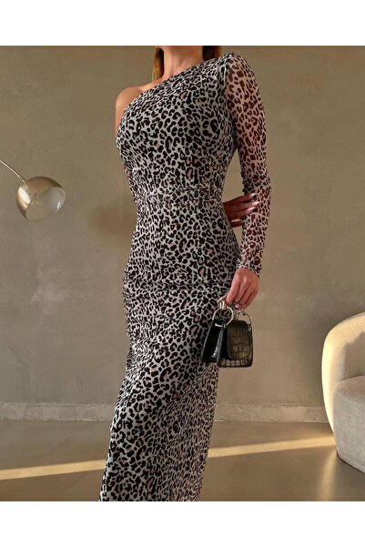 SONREİR VZOROVANÉ ŠATY MIDI VELIKOSTI S JEDNÝM RUKÁVEM