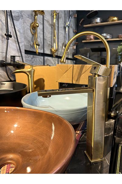 İSAOĞLU YAPI Matte Gold Bowl Washbasin Faucet Matte Gold Washbasin Tap Square Design Matte Antique Gold