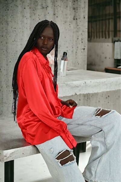 HAKKE Hafif Dökümlü Saten Yüzeyli GÖMLEK