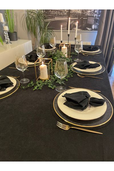 Decamor home Set of 6 Laceless Velvet Textured Black Napkins