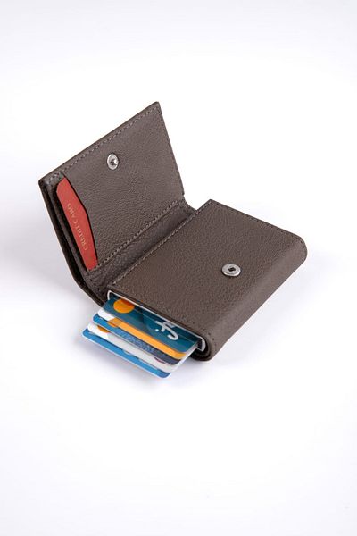 Paul Brand Polo Man's Mink Unisex Wallet Card Holder with Plenty of Cards, Paper Money Compartment and Automatic Mechanism PBU10822