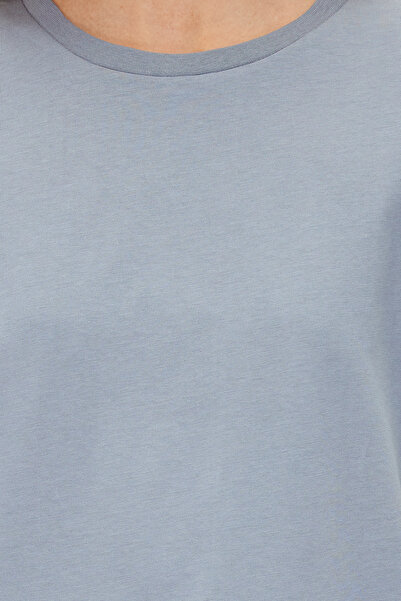 Trendyol Collection Šedé 100% bavlněné základní pletené tričko s výstřihem TWOSS23TS00000