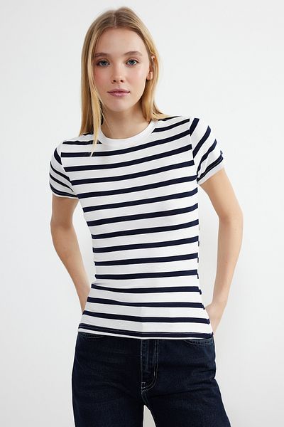 Trendyol Collection Elastyczna wiskoza Tkanina Granatowa Paski Dzianinowa Bluzka - TWOSS24BZ00296