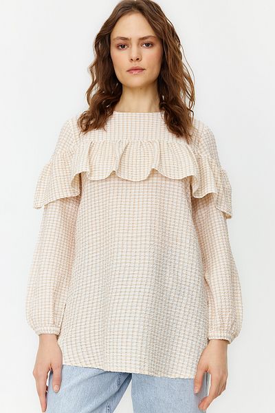Trendyol Modest Tunika aus gewebtem Seersucker mit Steinrüschen und Details TCTSS24UK00016
