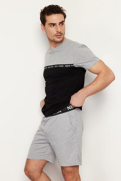 Trendyol Collection Černá Šedá Barva Blokovaný elastický pas Regular Fit Pletené šortky Sada pyžama TMNSS24PT00005