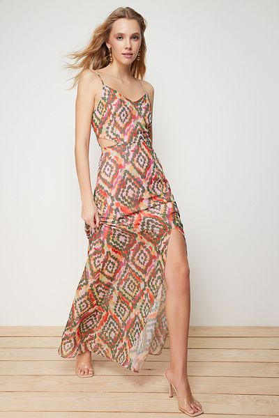Trendyol Collection Σμαραγδένιο Πράσινο Φόρεμα με λεπτομέρεια μέσης με λουλουδάτο μοτίβο TWOSS20EL1270