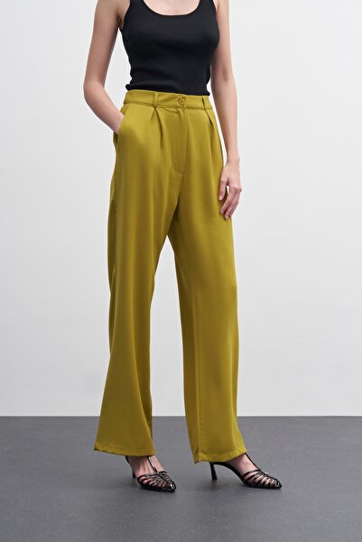 EBU Prive Women's Crepe Palazzo Trousers Oil Green