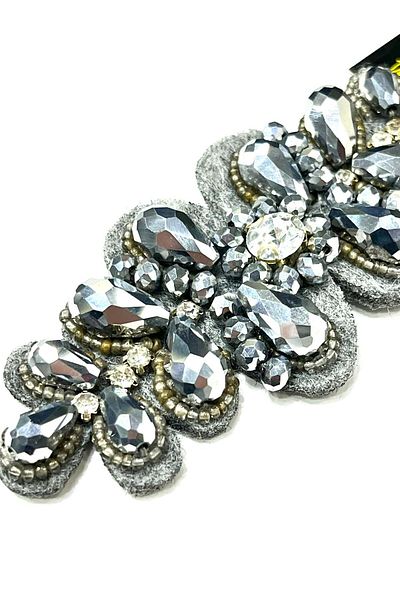 ODDA TASARIM ATÖLYESİ gray sewing wall sconce with crystal stones