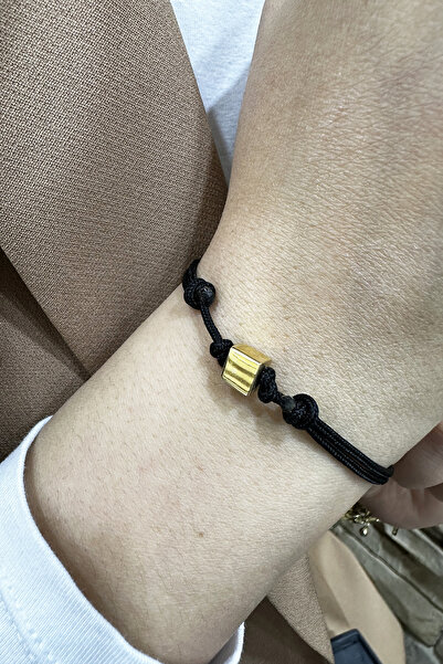 ŞAMLI ERDOĞAN 14 Ayar Altın Küp Siyah İnce İpli Unisex Bileklik
