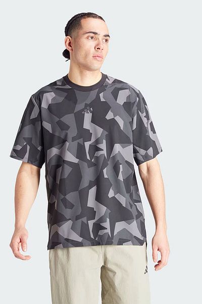 adidas Men's Casual T-Shirt Pump Cover Tee Ip9195