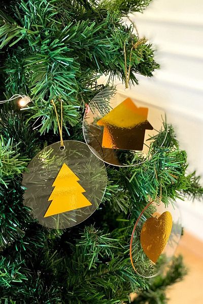YENİ HEDİYELİK DÜNYAM Figure Transparent Plexi Lettered Christmas Pine Tree Ornament Car Rearview Mirror Ornament