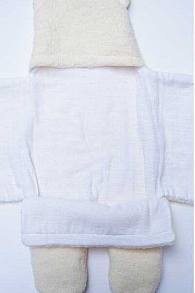ipek atlas Plush Muslin Lined Swaddle with Teddy Bear Design