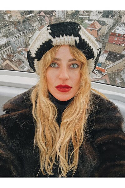 Les Merimes Berlin Knit Bucket Hat M.02