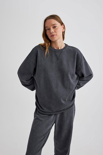 DeFacto Relax Fit Crew Neck Washable Pale Effect Sweatshirt C2816ax24sp