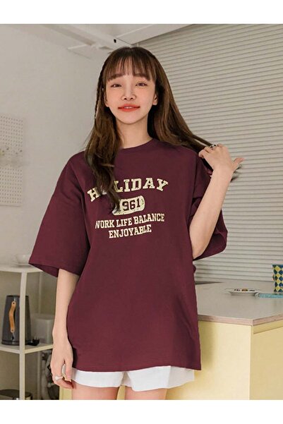 MOONBULL Μπλουζάκι Oversize Holiday 1961 με στάμπα καφέ