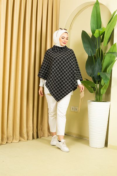 Kayaka triko women's houndstooth patterned triangle poncho