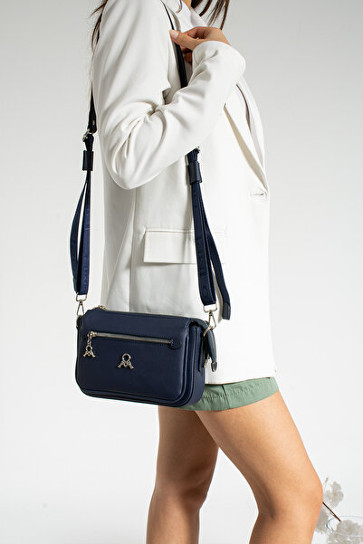 YOGII Lacon Модель Жіноча сумка через плече та на руці Водонепроникна шкіра Ш...