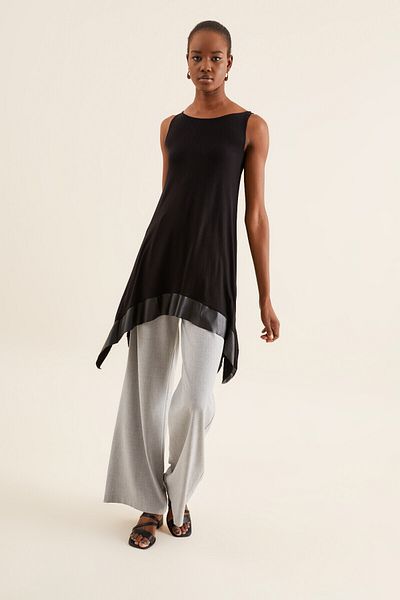 Quincey Women's Black Asymmetrical Tunic
