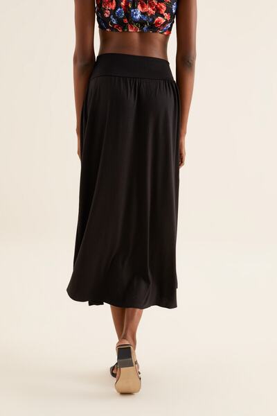 Quincey Women's Black Elastic Waist Maxi Skirt