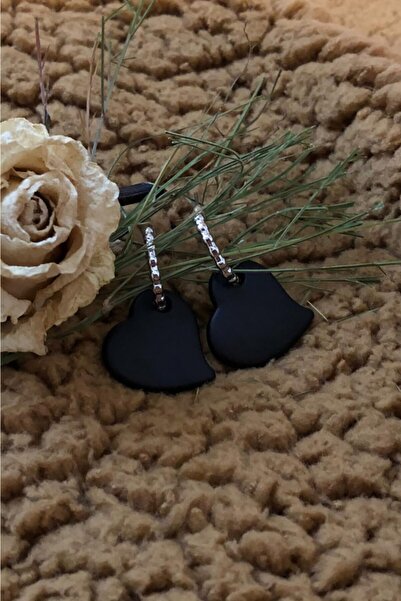 Leerybee أقراط قلب بلون أسود غير لامع مضاد للحساسية