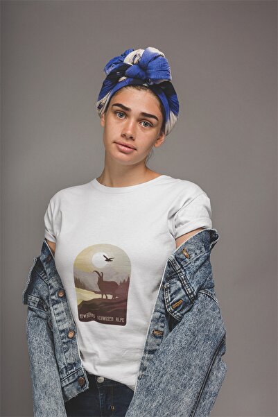 ErTaPassage Beli Švajcarski Alpi Štampano Žene T-shirt - T5290346