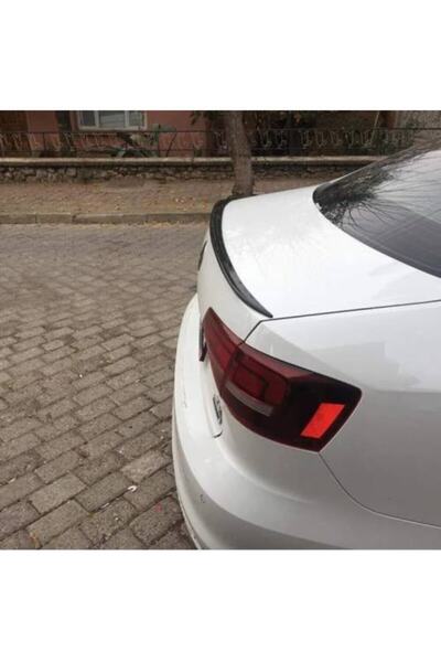 Genel Markalar Jetta Piano Black Spoiler