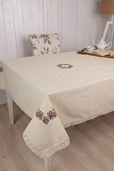 Efesan 160x160 Masa Örtüsü (lila Kanaviçeli)