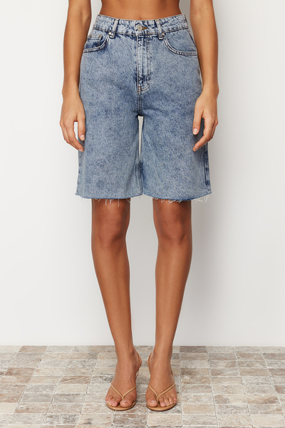 Trendyol Collection Világoskék magas derekú farmer bermuda TWOSS24SR00020