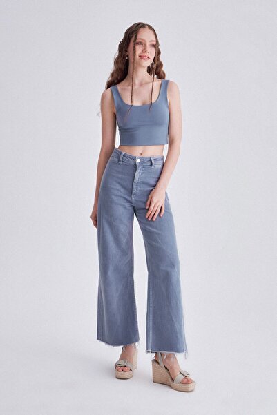 LAMODEMAPASS Mavi Crop Top