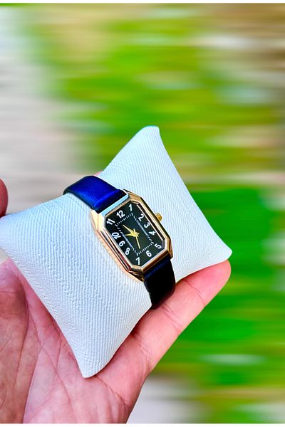pullmarkt Analog wrist watch