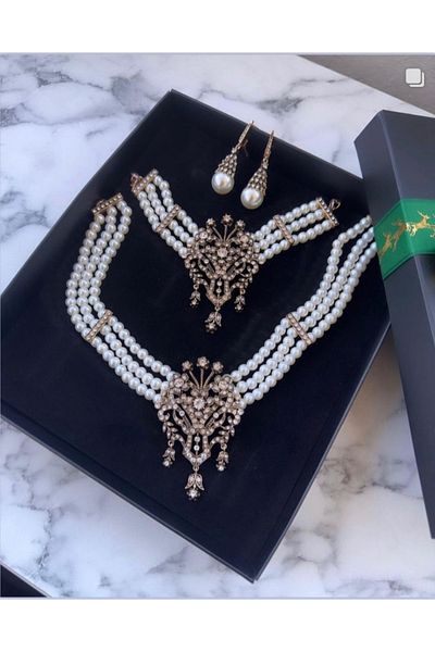 TMD AKSESUAR Mahidevran Zircon Stone Antique Pearl Necklace, Bracelet and Earring Set