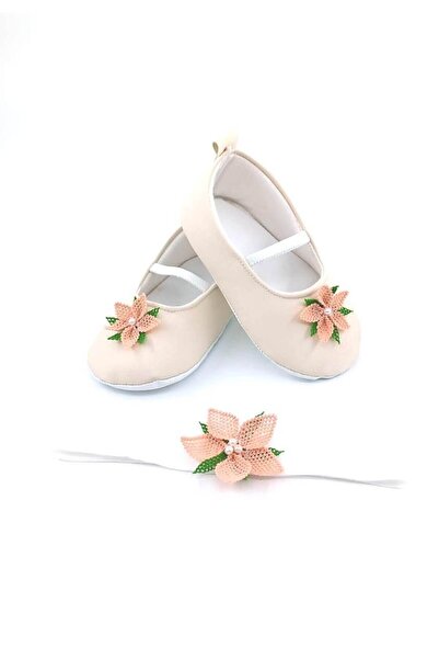 Babytor SPECIAL SERIES CREAM COLORED CHAMOMILE NEEDLE CARVED ECRU, ELASTIC SHOES, BABY GIRL SHOES AND BANDANA