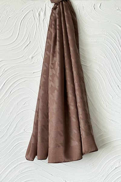 ARMANDA ITALIAN JACQUARD SCRATCH PATTERN SHWAL - BROWN