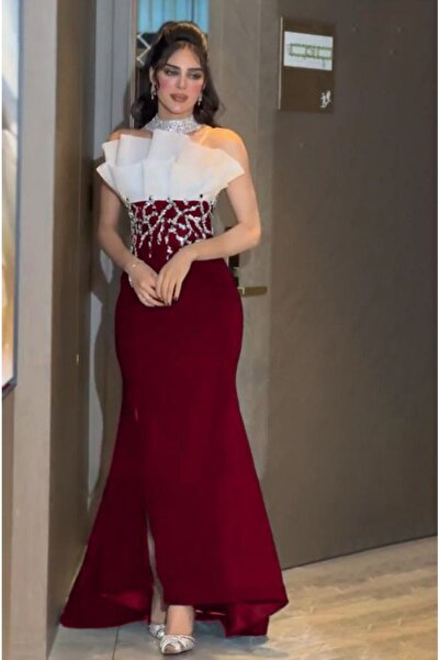Gold Dresses فستان سهرة من قماش سكوبا باللون العنابي مع خط عنق وحمالات مطرزة ...