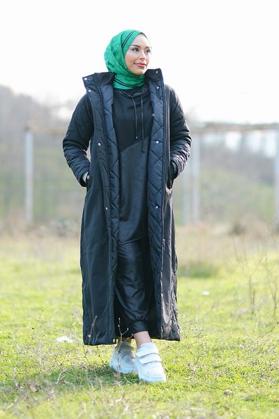 Minel Women's Black Furry Quilted Coat with Snap Detail