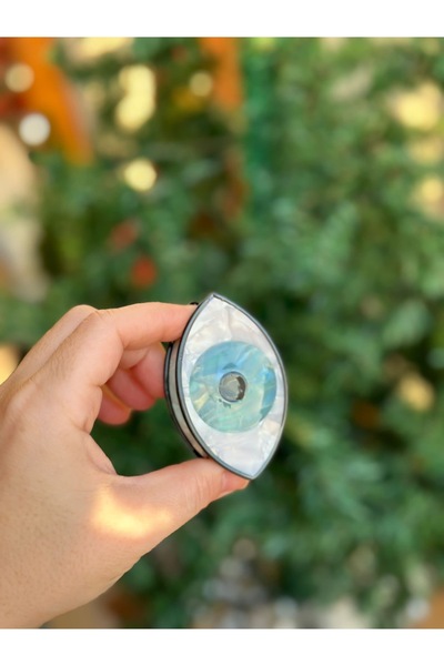 QUEEN AKSESUAR Imported fashion trend luxury pearlescent bone metal clothespin eye shape evil eye buckle black