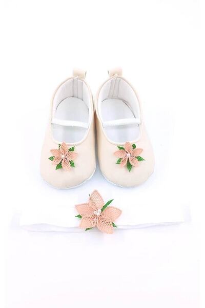 Babytor SPECIAL SERIES CREAM COLORED CHAMOMILE NEEDLE CARVED ECRU, ELASTIC SHOES, BABY GIRL SHOES AND BANDANA