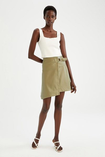 DeFacto A Cut Normal Waist Faux Leather Mini Skirt