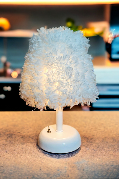 Bubihome Kablosuz Masa Lambası, Beyaz Peluş Pilli Abajur, Beyaz Metal Ayaklı