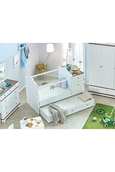 necci büyüyen bebek karyolası