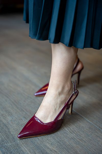 LAMİNTA Pantofi cu toc de damă Merci Burgundy cu cataramă
