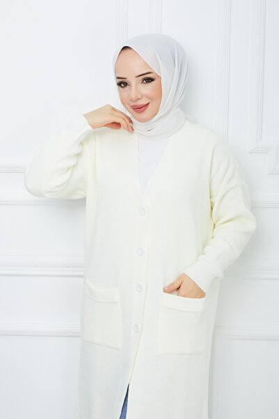 Pamuk Butik Women's Button Closure Pocket Knitwear Cardigan