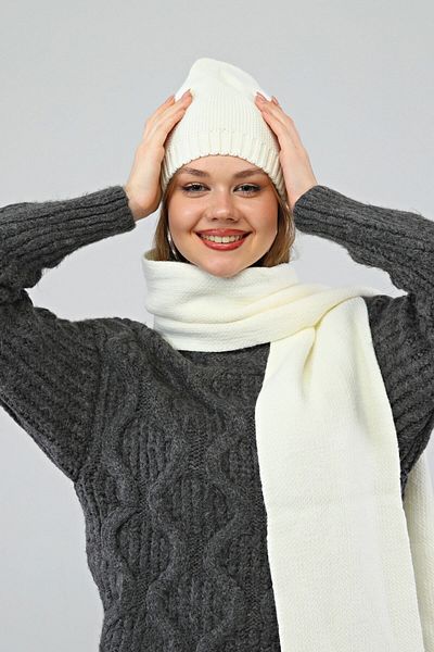 Aghilo - White Luxury Scarf Beret Set